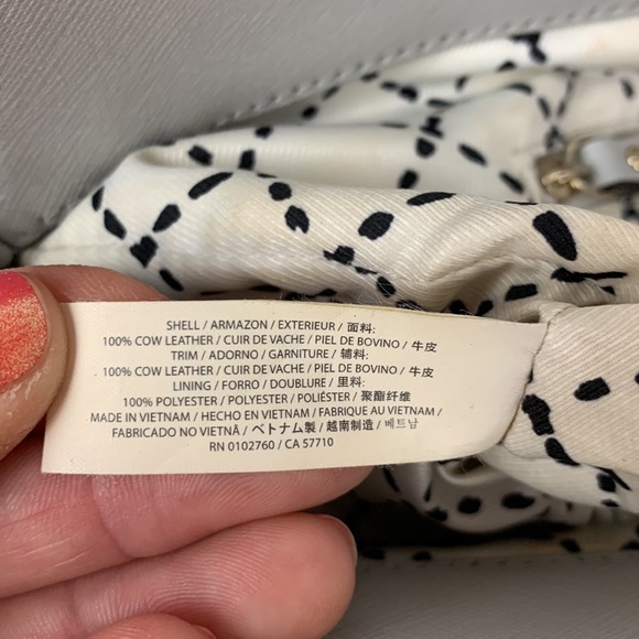 Kate Spade Miles Newbury Lane Leather Shoulder bag. Light gray. Snap zip closure - Picture 11 of 15